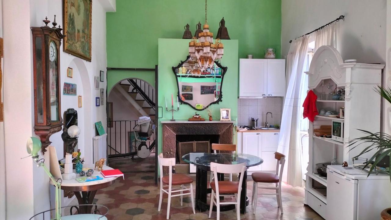 Villa Il Camaleonte à Bracciano  Extérieur photo